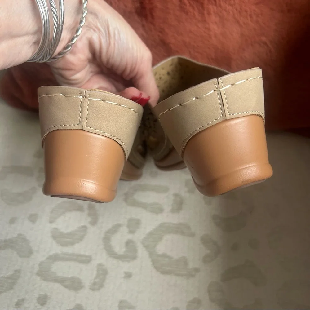 Tan Wedge Sandals size 39, 8.5